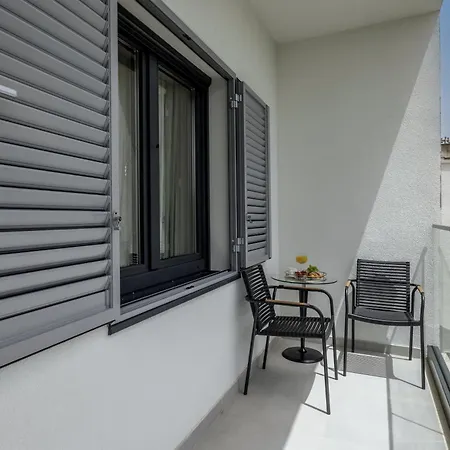 Lux Garden Luxury 2 * Сплит