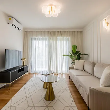 Апартаменты Lux Garden Luxury 2 *