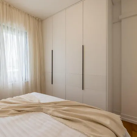 Lux Garden Luxury 2 Апартаменты *