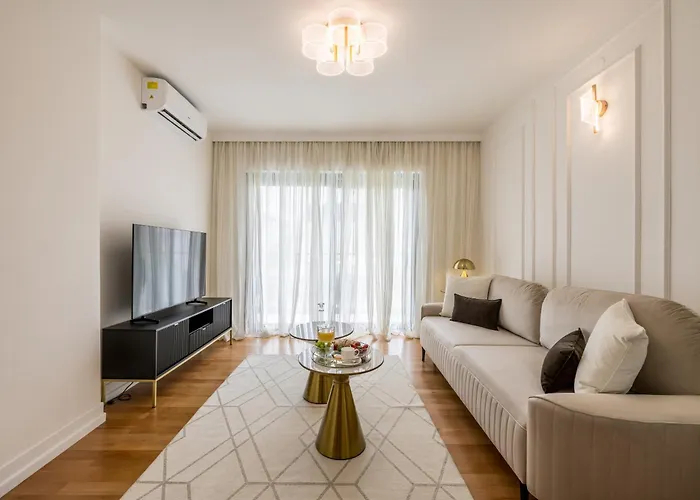 Lux Garden Luxury 2 *
